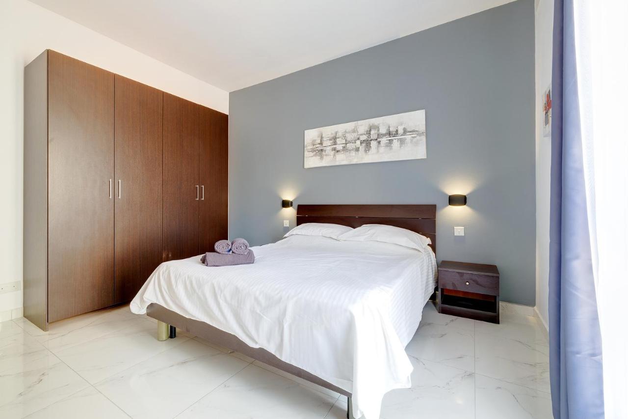 Idyllic Apartment Steps From The Promenade سليمة المظهر الخارجي الصورة