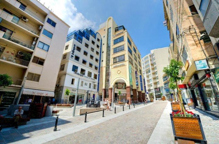 Idyllic Apartment Steps From The Promenade سليمة المظهر الخارجي الصورة